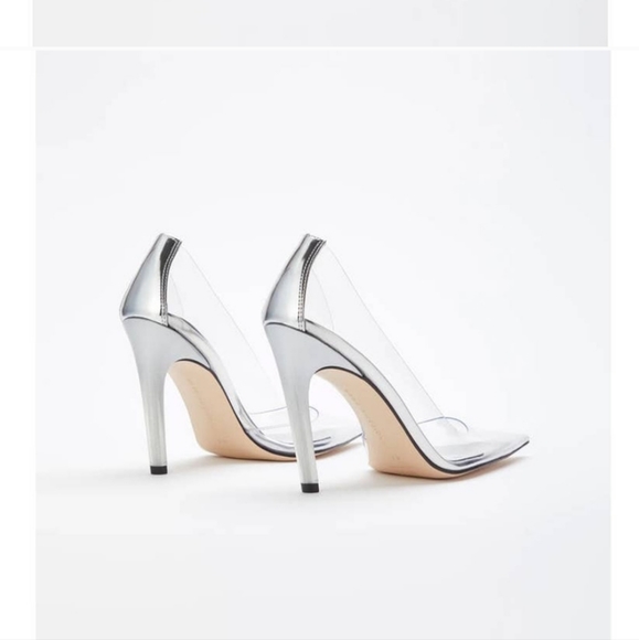 Good american cinder-f*ucking Rella pump - Picture 2 of 9